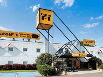 Hotelf1 Bordeaux Aeroport Мериньяк Экстерьер фото